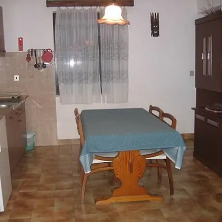 Appartamento With A Parking Space Krk - 14484 Krk Town