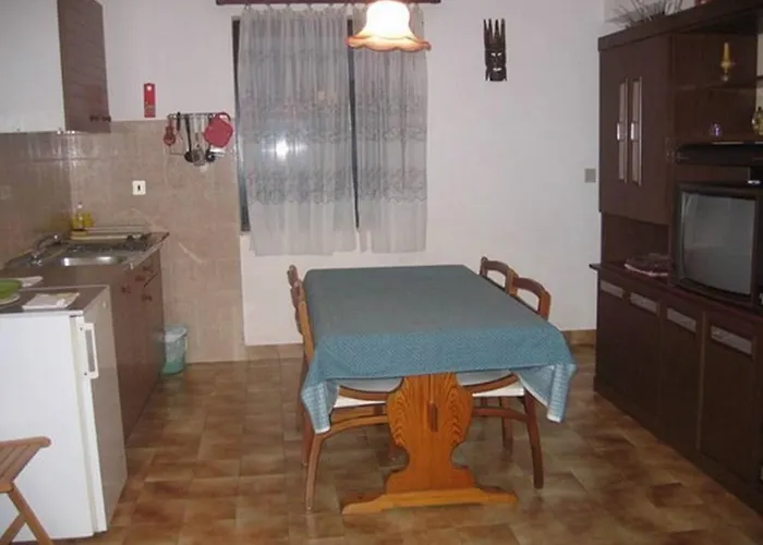 Apartmán With A Parking Space Krk - 14484 Krk Town
